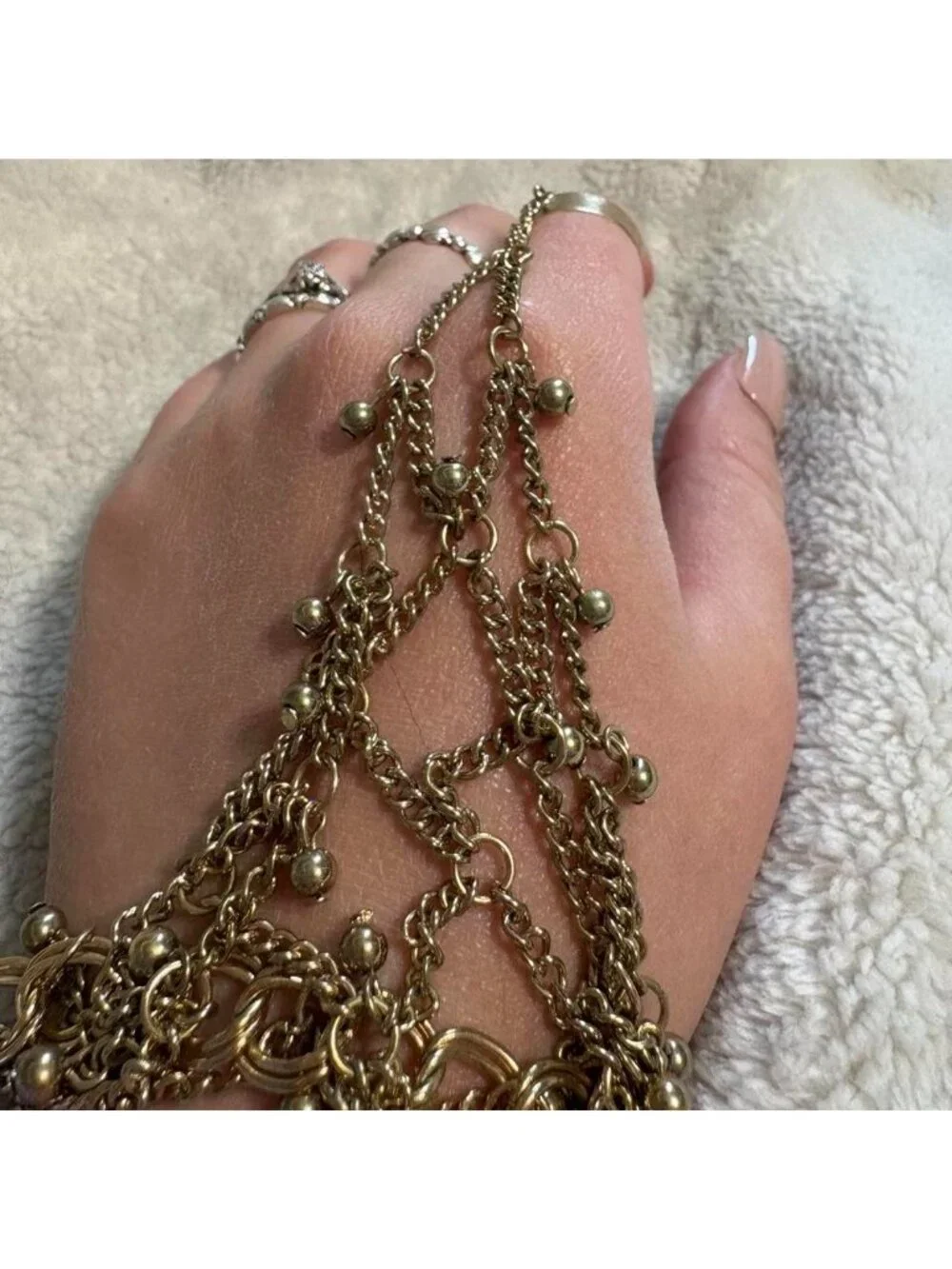 NWT Y2K Claire's Gold Chain Hand Ring Indie Boho Bracelet
